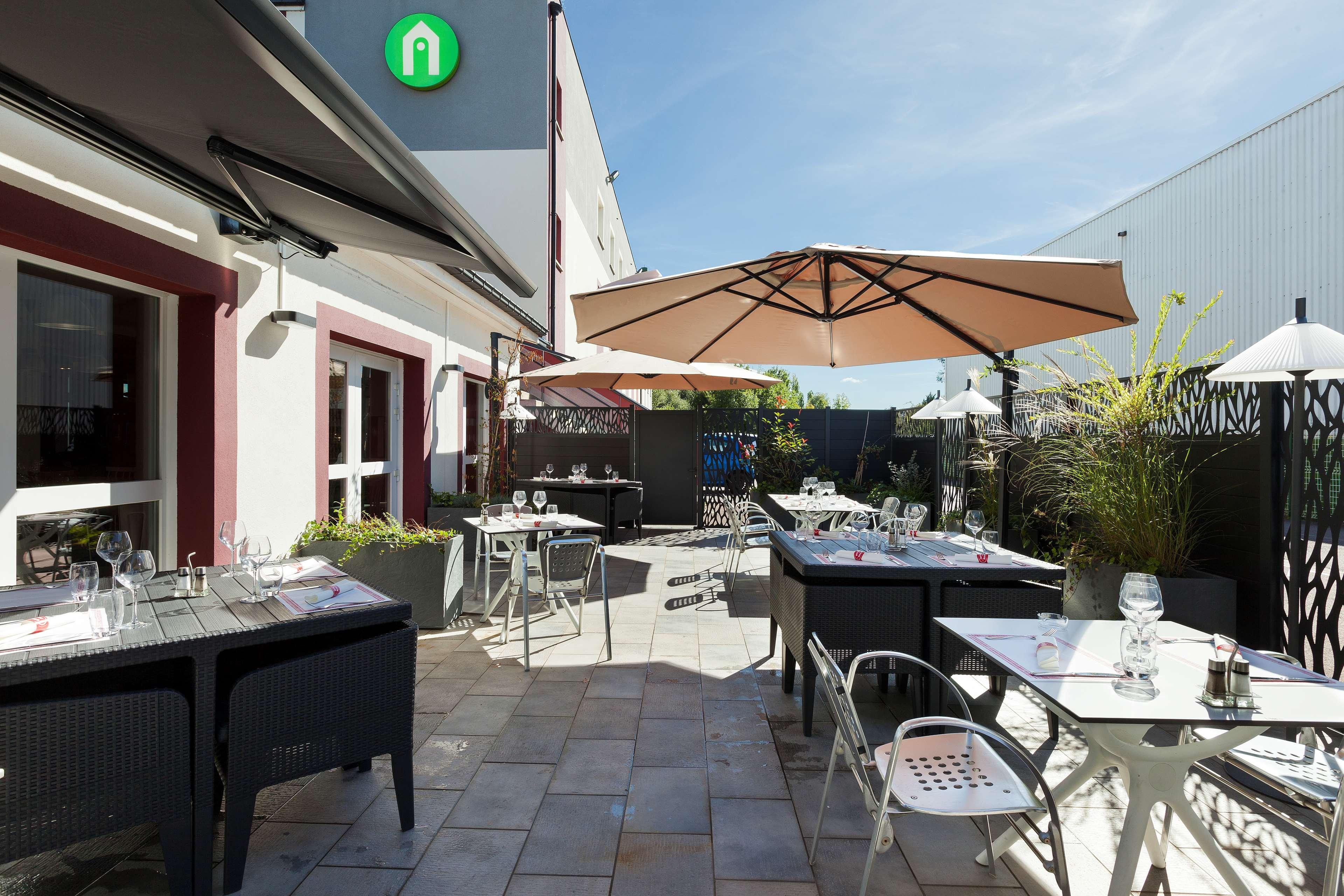 Campanile Metz Nord - Talange Hotel Exterior photo